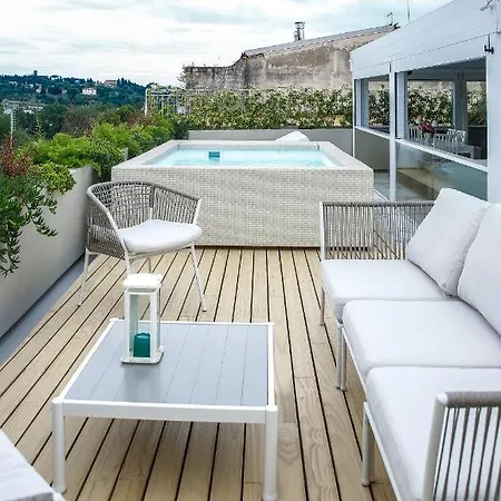 The Rooftop Apartment Florence
